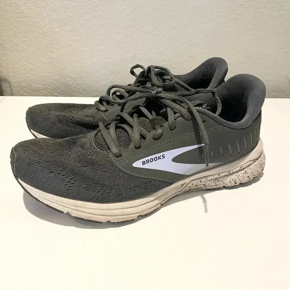 Brooks Athletic Sneakers - Picture 3 of 5